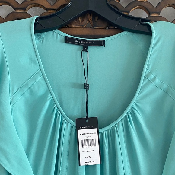 BCBGMaxAzria Dresses & Skirts - BCBGMaxAzria Teal Ruffle Dress